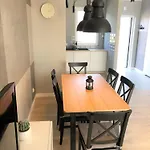 Apartment Aqua Your - Bartart